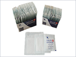 消毒包装纱布片Gauze swab in sterilized bag.png